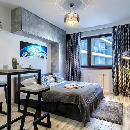 Wola Luxury Apartment