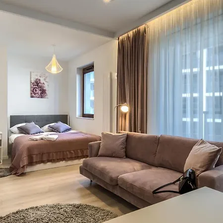 Apartment Wola Luxury *