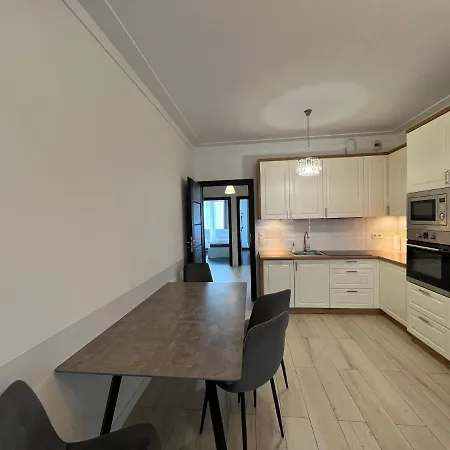 Apartment Wola Luxury Warsaw