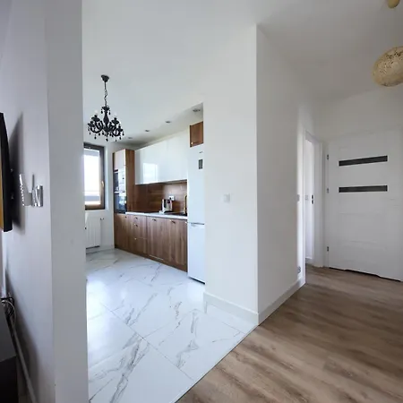 Wola Luxury Apartamento Varsóvia