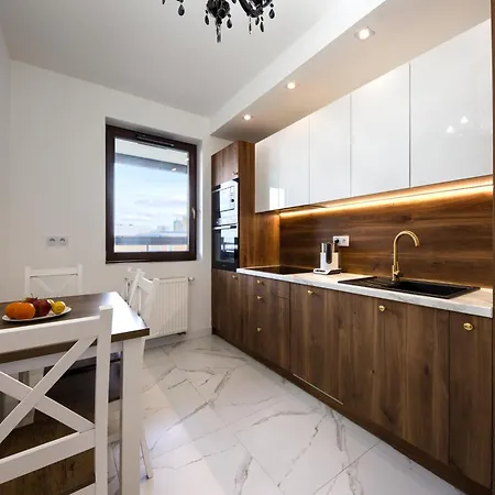 Wola Luxury Varsóvia