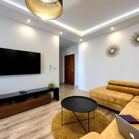 Wola Luxury Varsóvia