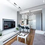 Wola Luxury Apartment