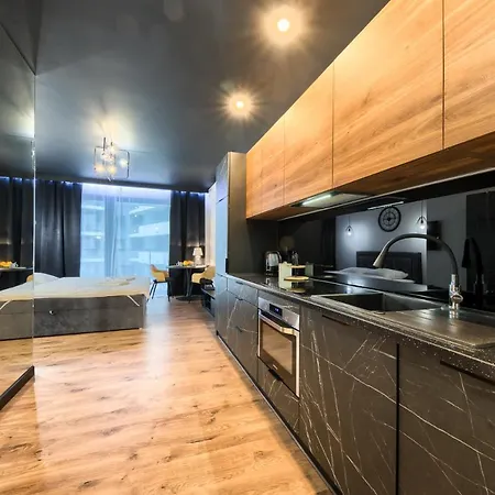 Wola Luxury 아파트 *