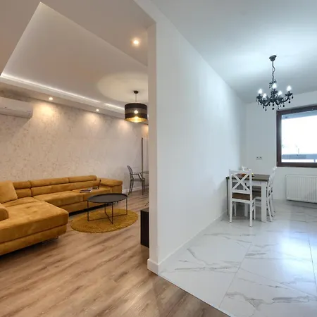 Wola Luxury Apartman Varsó