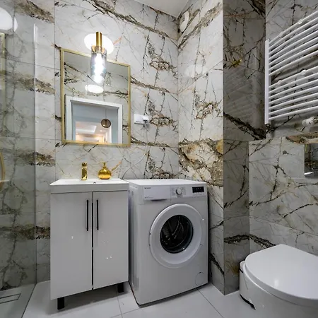 Wola Luxury 아파트 바르샤바