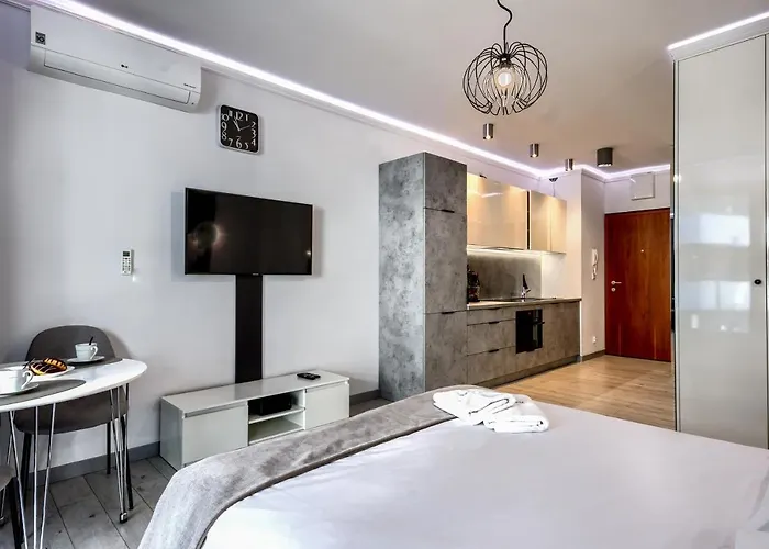 Wola Luxury Apartment