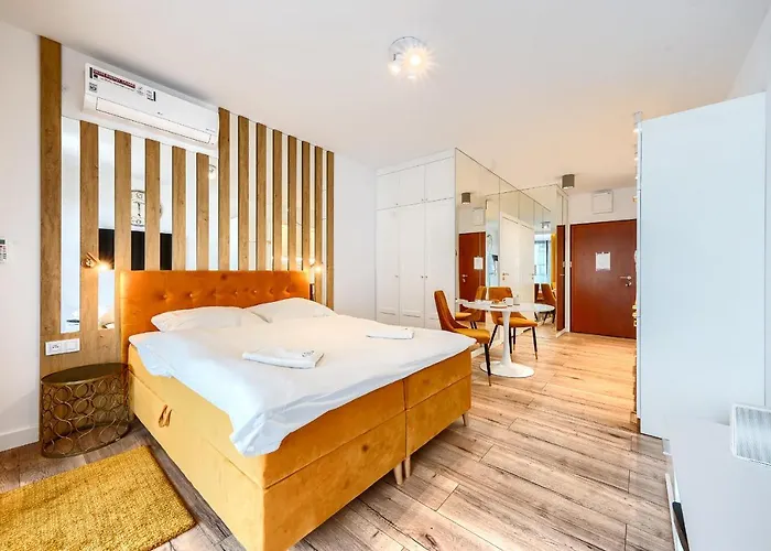 Wola Luxury Apartment