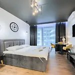 Apartament Wola Luxury *