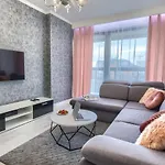 Apartament Wola Luxury *