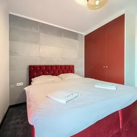 Wola Luxury Apartment