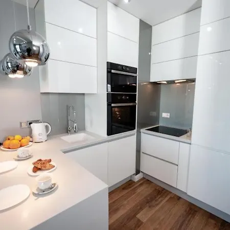 Apartment Wola Luxury *